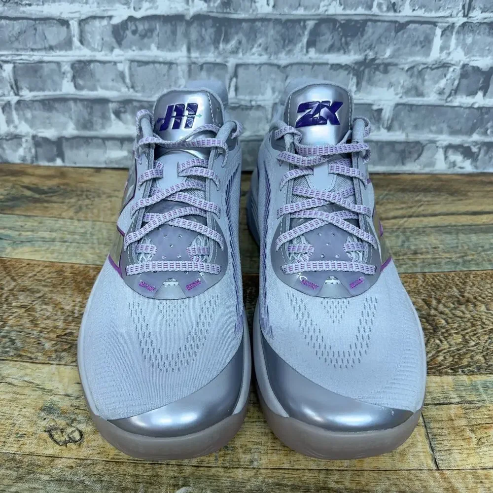 New Balance TWO WXY V5 Gray Purple Basketball Shoes BB2WYFL5 Mens Size 10.5 New